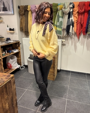 Pull Charlotte Jaune